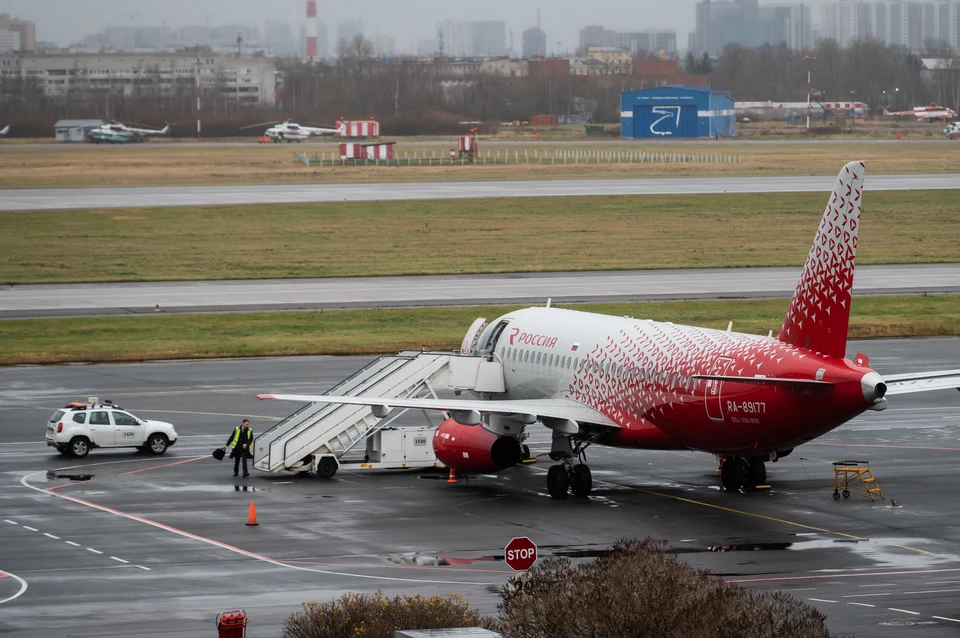 В Астрахани пришлось посадить самолет «Минеральные Воды – Москва» из-за больного пассажира