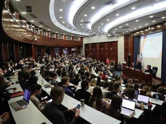 Глава Северной Осетии прочитал лекцию о республике студентам МГИМО