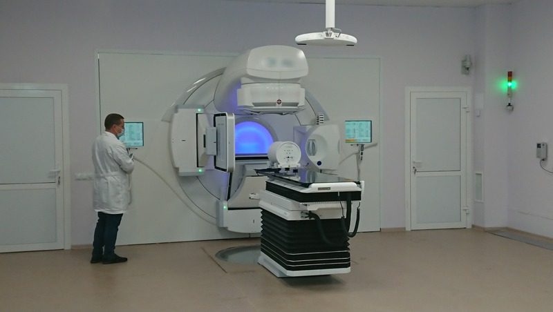 Новое оборудование для радиотерапии передали ставропольскому онкодиспансеру