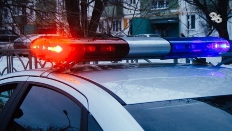 Школьник в Черкесске врезался в полицейского на угнанной у отца машине