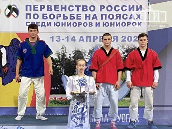 Спортсмен из КБР взял бронзу на Первенстве России по борьбе на поясах