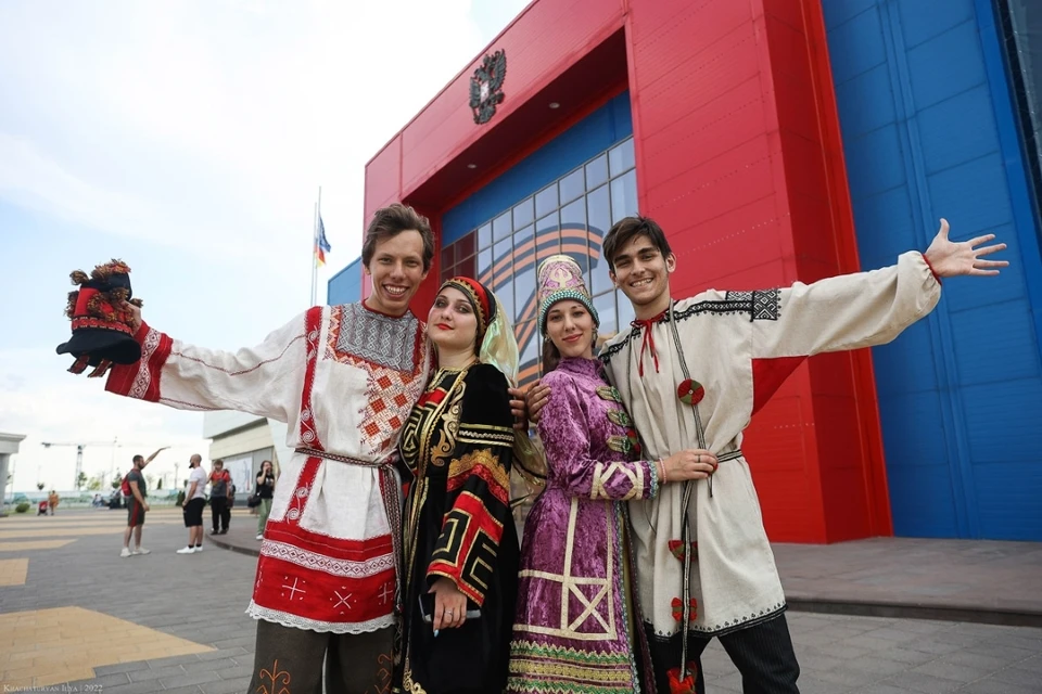 На Кавказе умеют радоваться жизни! Фото: ncfu.ru