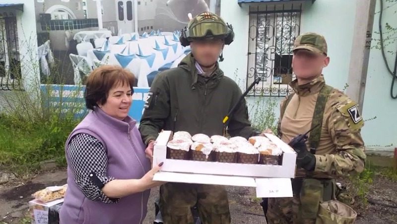 Жители Ставрополья привезли гостинцы участникам СВО на пасхальной неделе