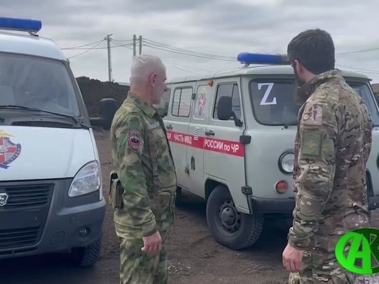 Из Чечни в зону спецоперации передали карету Скорой помощи повышенной проходимости