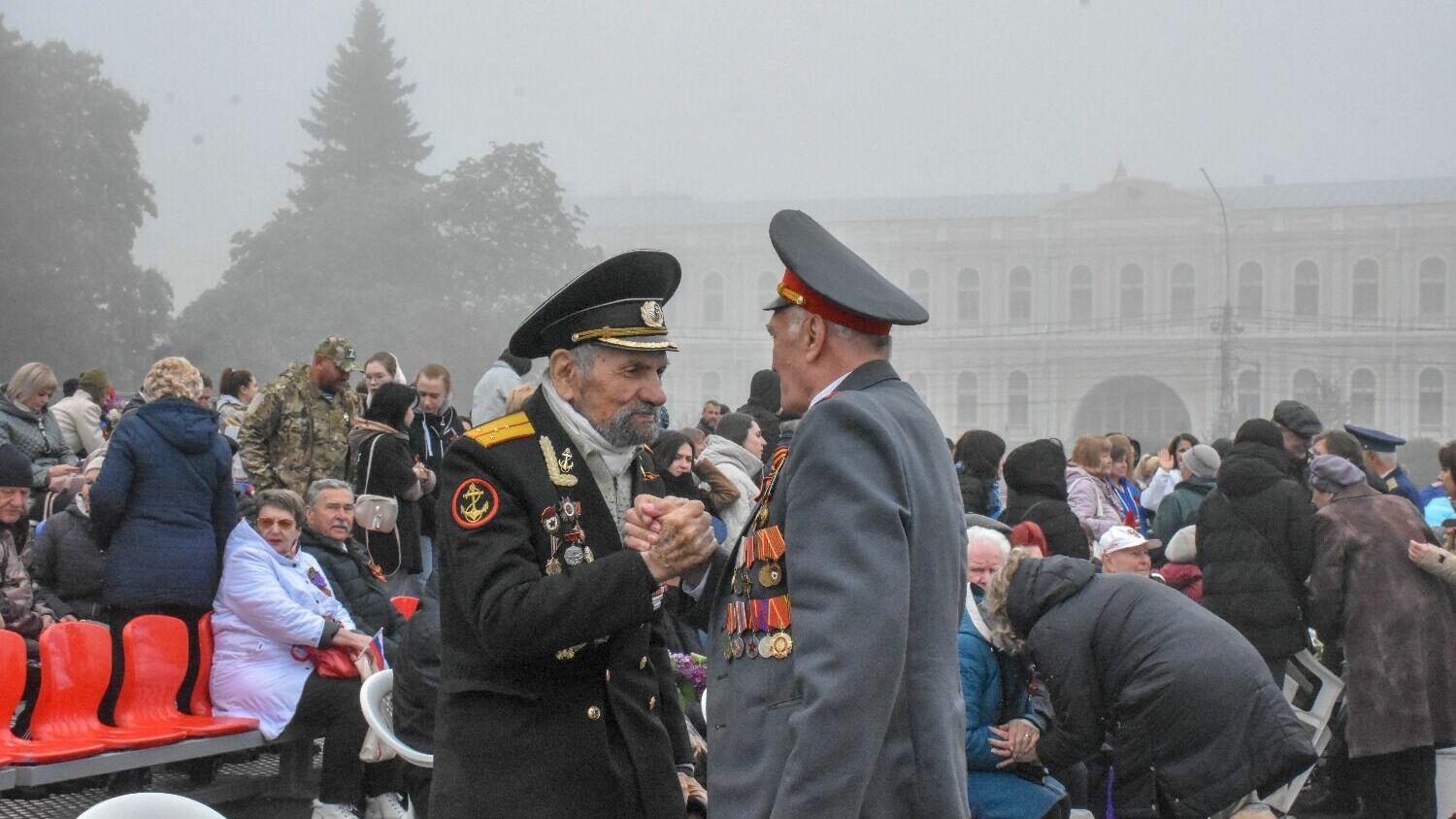 Парад 78-й годовщины Победы в Ставрополе прошел в тумане8