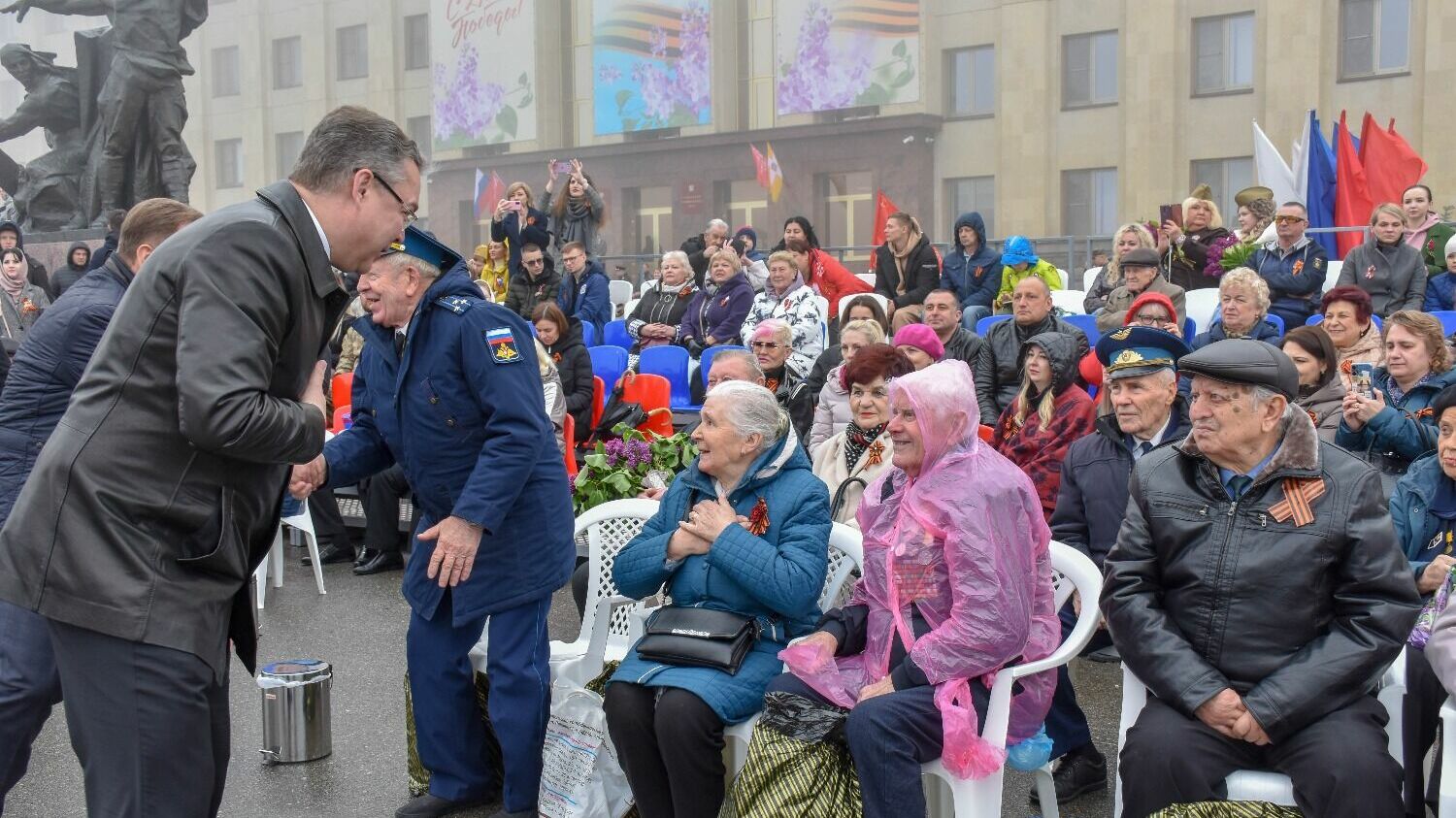 Парад 78-й годовщины Победы в Ставрополе прошел в тумане10