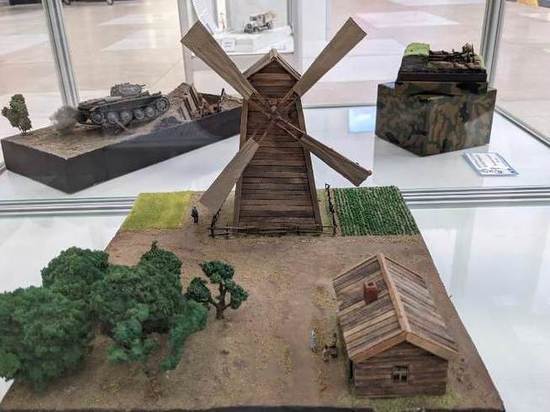 В Пятигорске открылась выставка батальной миниатюры «Весна Победы»