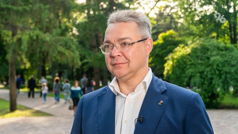 «Мы очень любим встречать гостей»: губернатор Ставрополья посетил открытие форума «Белая акация»