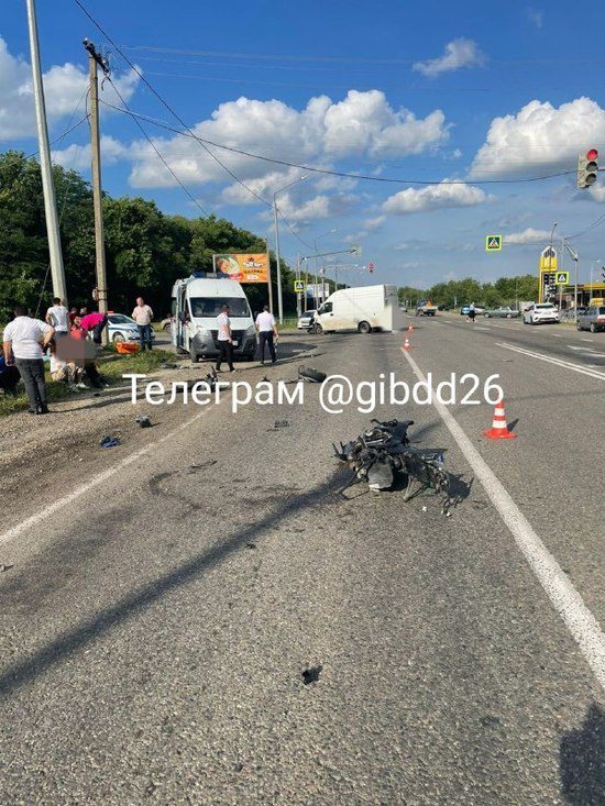 На Ставрополье водитель ГАЗели не уступил мотоциклисту, 25-летний парень погиб  Ставрополь (Кавказ)1