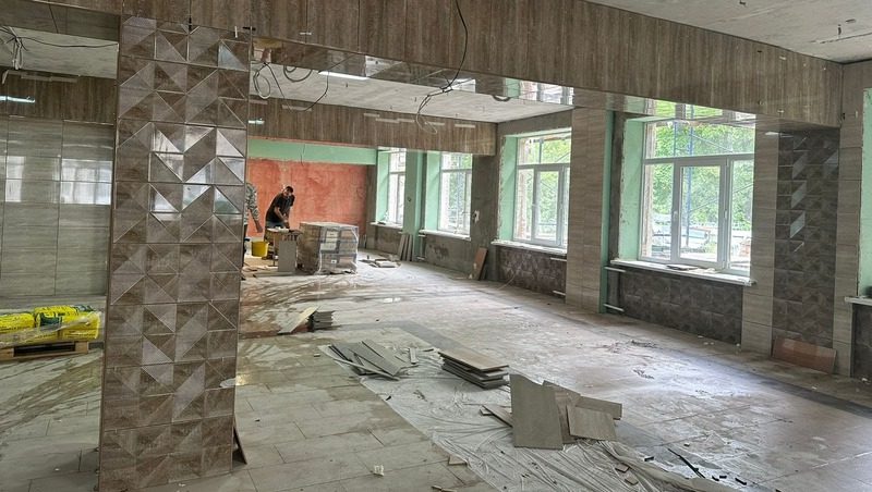 Партийный десант проинспектировал ход строительства и ремонта школ на Ставрополье