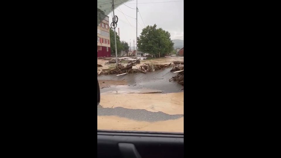 Режим ЧС ввели во Владикавказе 18 июня из-за непогоды  Ставрополь (Кавказ)1