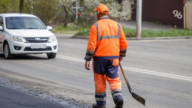 Семикилометровый участок трассы отремонтируют по нацпроекту в Будёновском округе