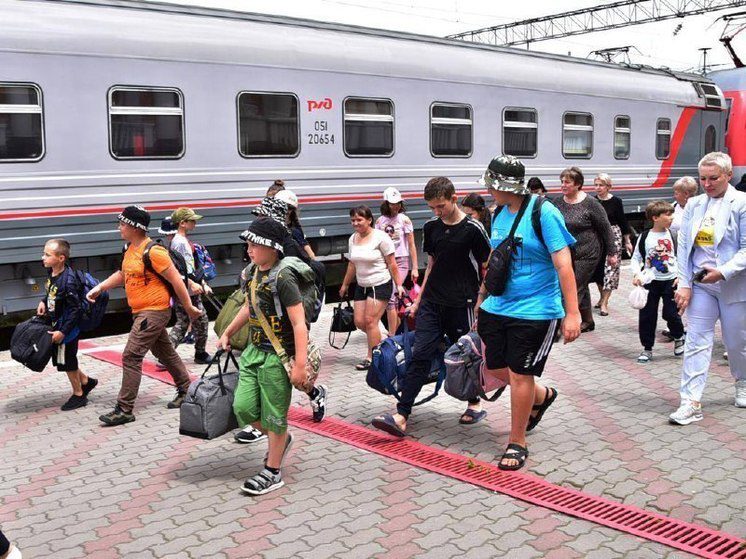 В Северную Осетию на летний отдых приехали дети из Запорожской области