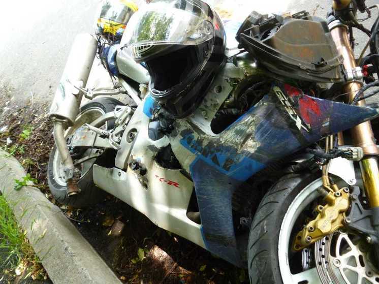 В Ставрополе лишенный прав пьяный мотоциклист спровоцировал ДТП с УАЗ «буханкой»
