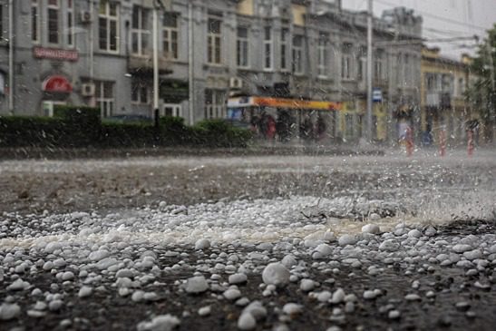 В Ставрополе ливень привел к подтоплению дворов