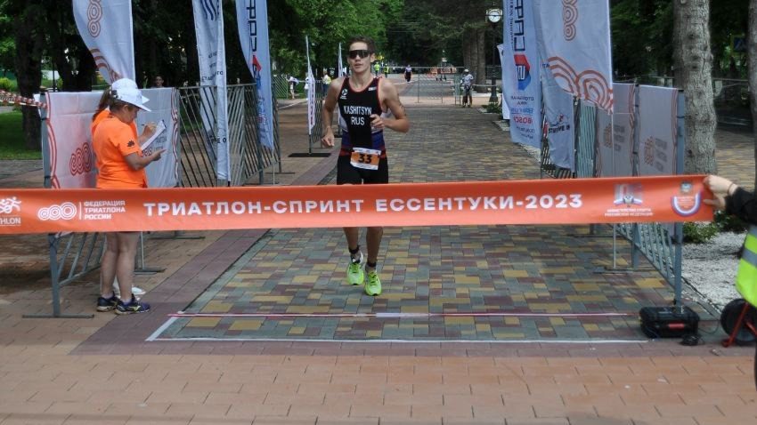 Всероссийские соревнования среди триатлонистов прошли в Ессентуках10
