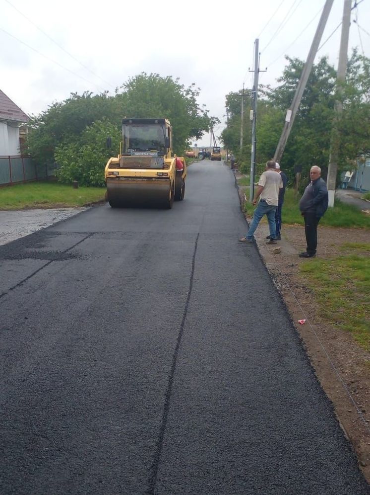 Благодаря губернаторской программе в поселке на Ставрополье восстановили дорогу