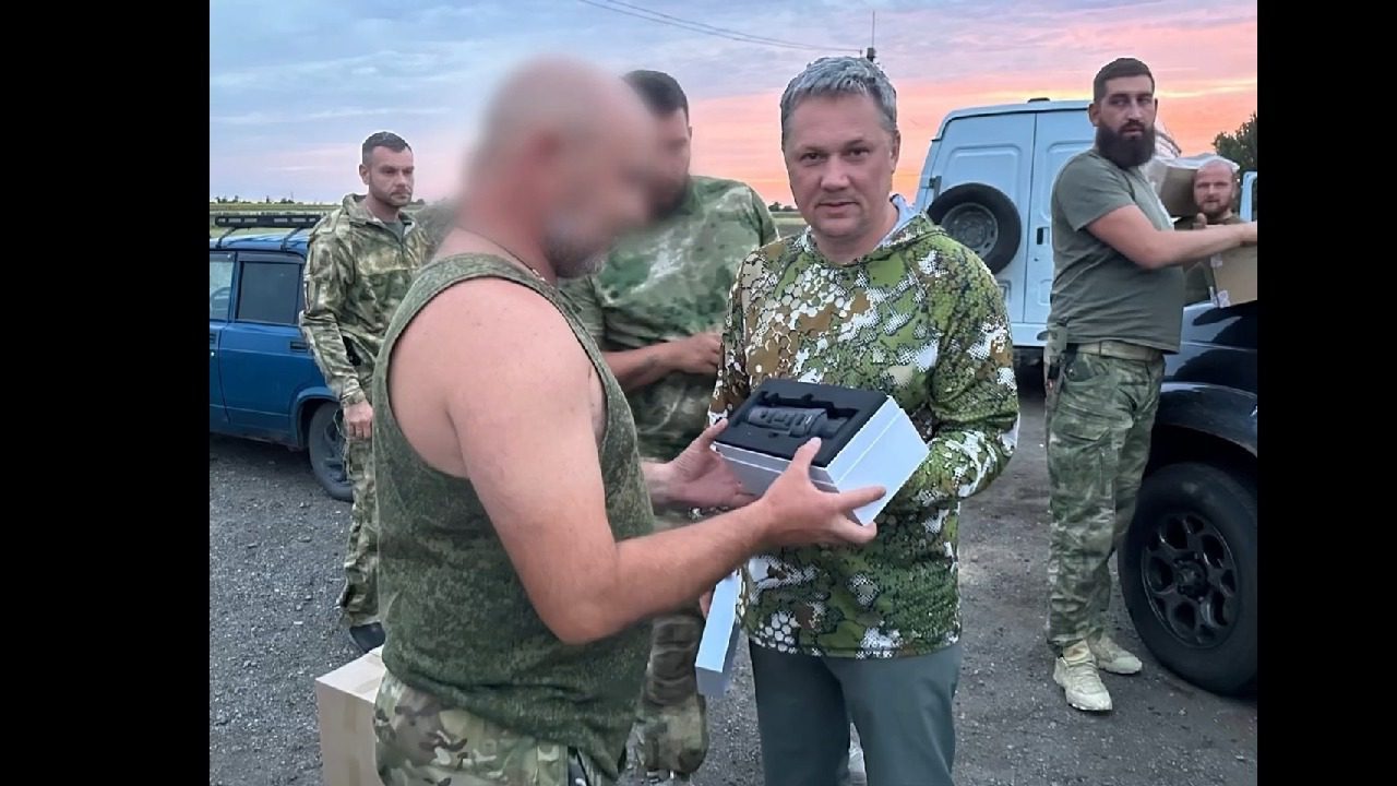 Из Пятигорска в зону СВО доставили оборудование и снаряжение0