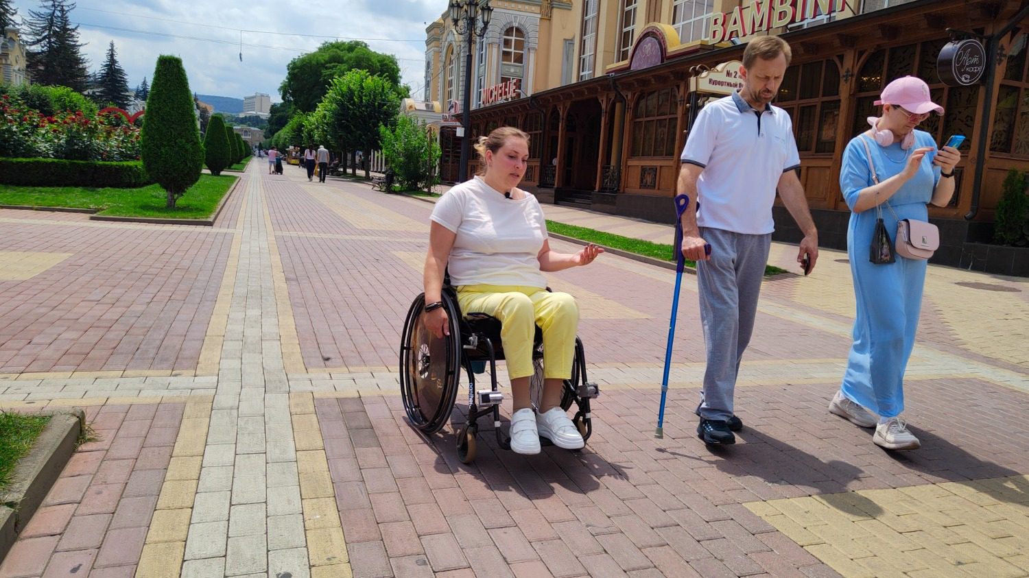 Недоступный Кисловодск. Как инвалиды преодолевали полосу препятствий на курорте13