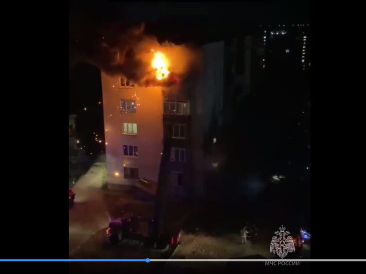 В Кабардино-Балкарии спасли двоих человек из горящей квартиры в многоэтажке