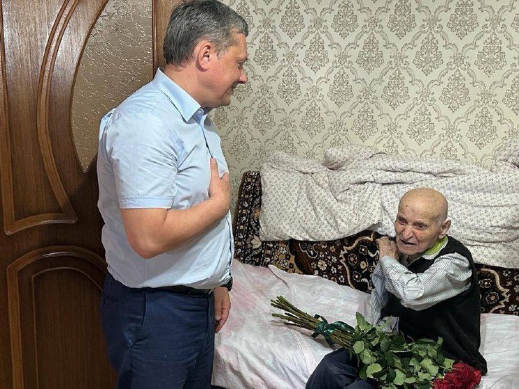 В Пятигорске поздравили со 101-летним юбилеем ветерана ВОВ