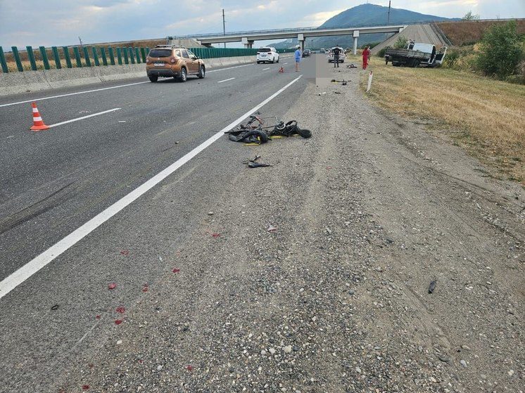 На трассе под Пятигорском в ДТП погибли трое подростков, возвращаиеся с соревнований
