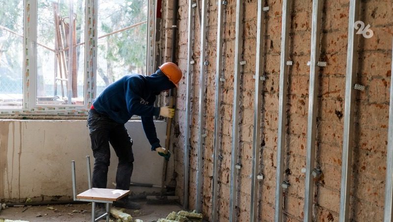 Почти 550 жилых домов капитально отремонтировали с начала 2023 года на Ставрополье