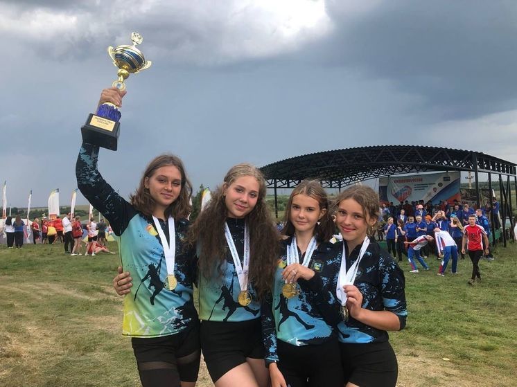 Ставропольские школьницы выиграли первенство России по спортивному туризму
