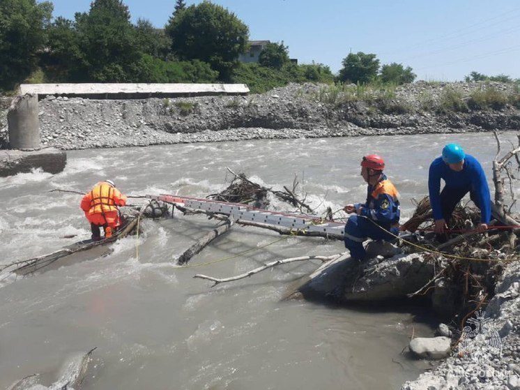 В Северной Осетии в реке Терек нашли тело мужчины, поиски которого велись несколько дней