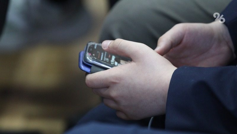 Эксперты посоветовали менять аккумулятор в телефоне, как минимум, раз в три года