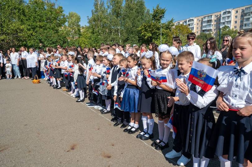 Мэр Ставрополя поздравил школьников лицея №35 с Днем знаний  Ставрополь (Кавказ)1