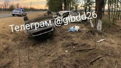 Водитель погиб в аварии с двумя грузовиками на Ставрополье0