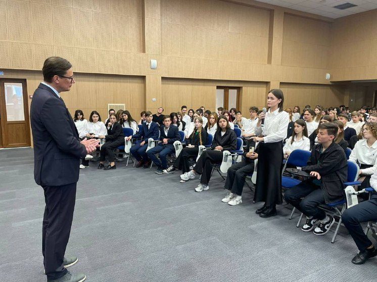 «Главный урок» с будущими выпускниками провёл глава Кисловодска