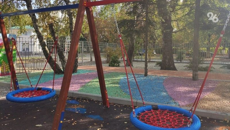 Сенсорная площадка для детей с проблемами слуха и зрения открылась в Ставрополе