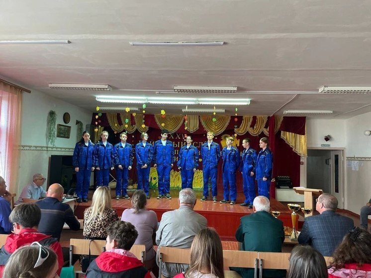 Слёт ученических производственных бригад состоялся в селе на Ставрополье