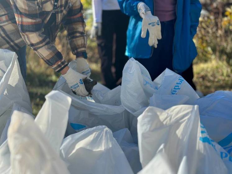 В Карачаево-Черкесии четыре тысячи человек собрали 122 тонны мусора