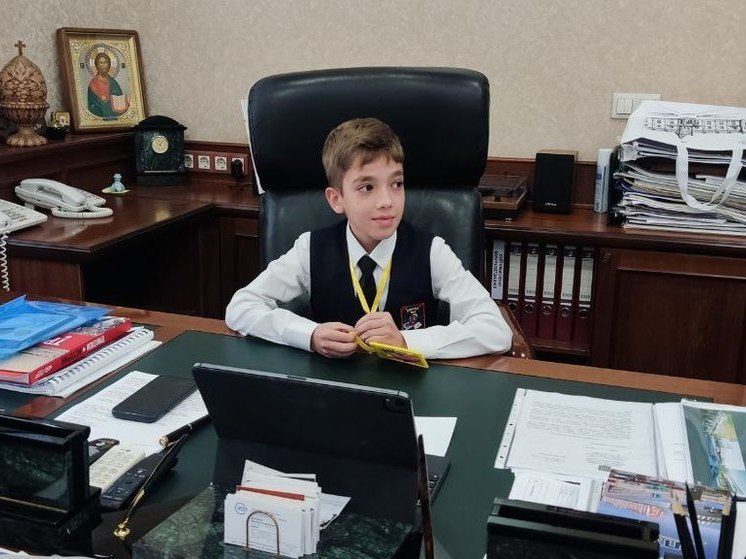 Глава Ессентуков на время 2-дневной командировки оставил вместо себя 10-летнего мальчика