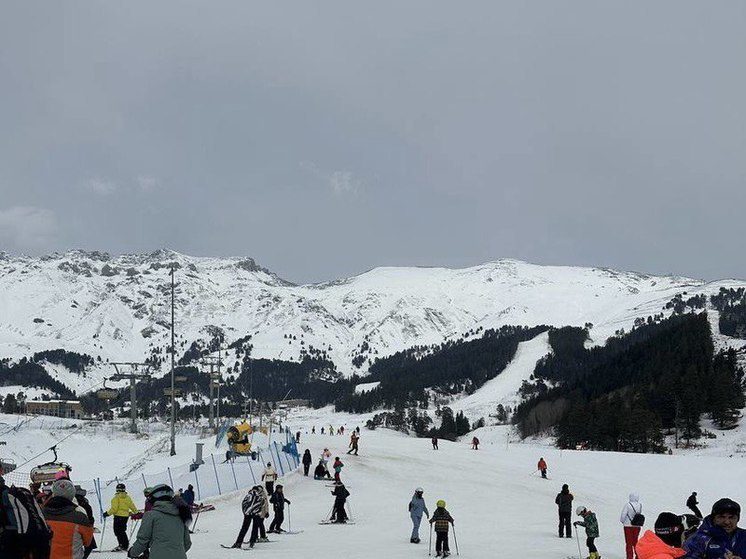 Министр туризма и курортов КЧР презентовал новинки горнолыжного сезона