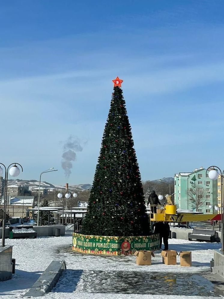 В Железноводске появятся новые Дед Мороз и Снегурочка