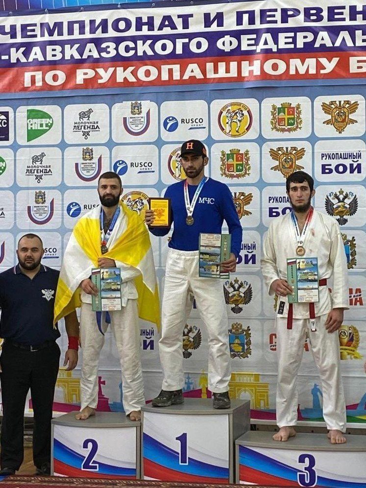Чеченкий спасатель стал чемпионом Северного Кавказа по рукопашному бою