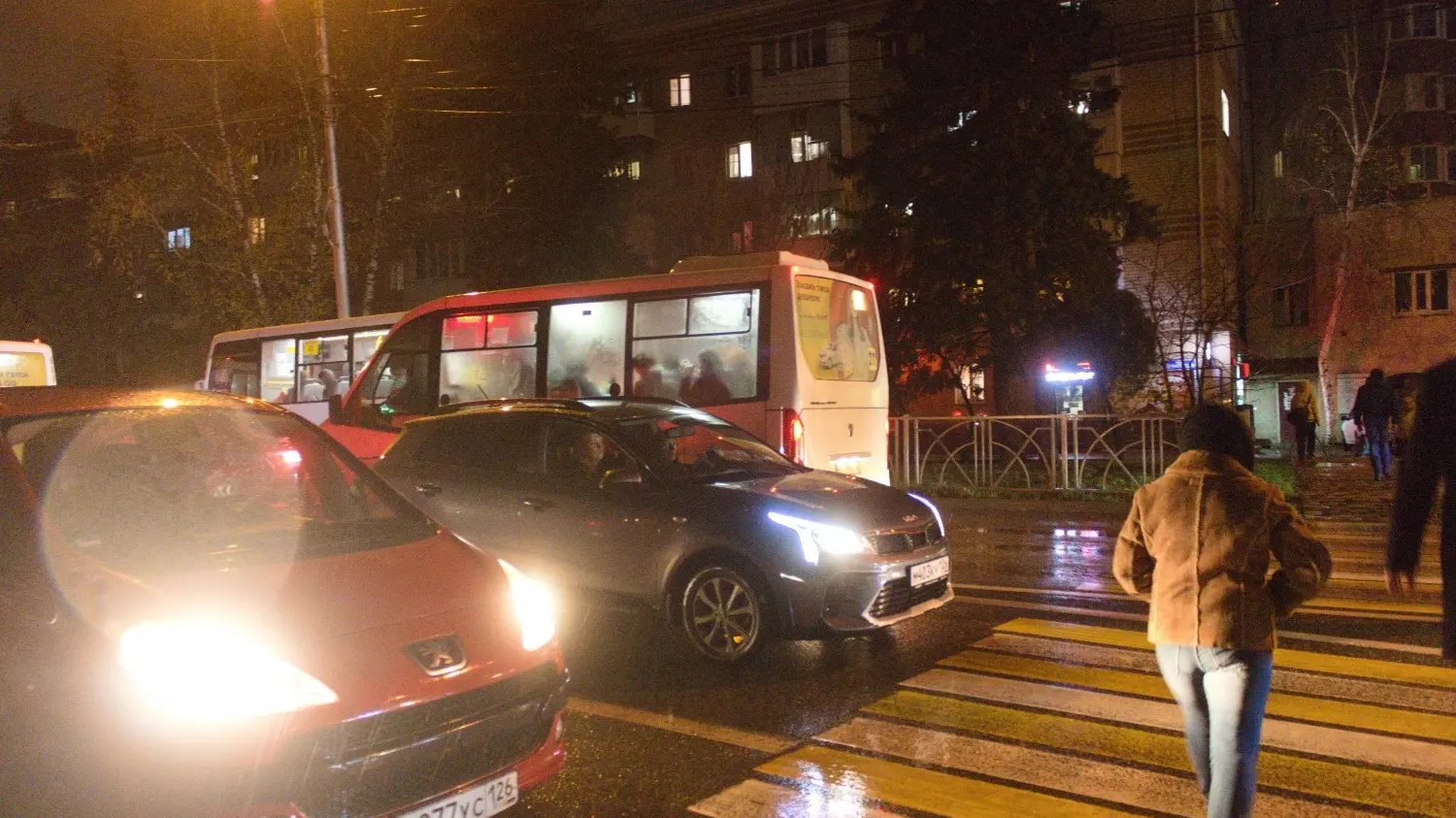 Дорожные хроники: когда уже рассосутся пробки в Ставрополе21