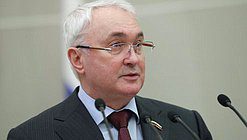 Председатель Комитета по обороне Андрей Картаполов