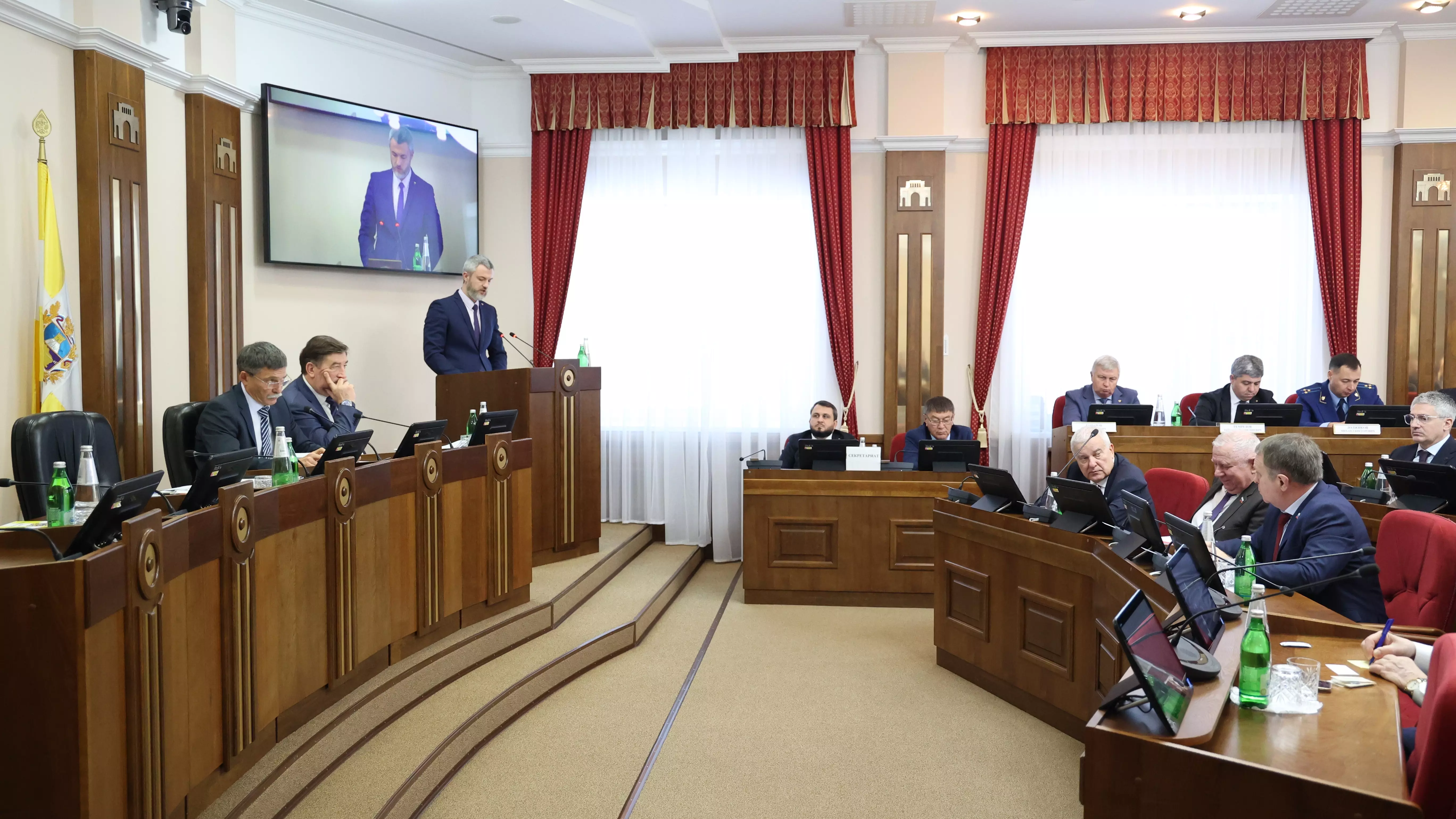 На заседании Думы Ставрополья подвели итоги года и приняли новые законы0