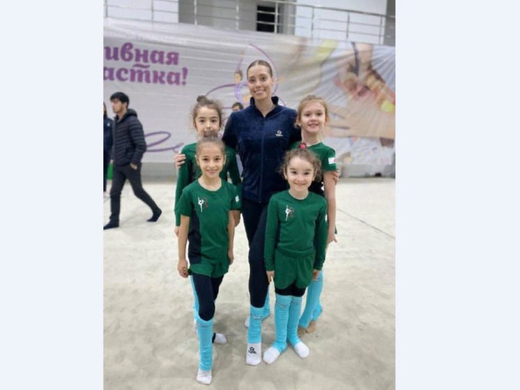 Олимпийская чемпионка Вера Бирюкова провела мастер-класс для ингушских гимнасток
