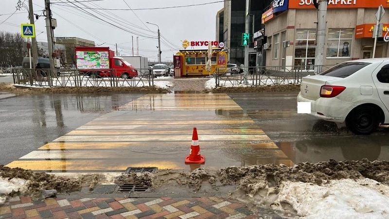 Пенсионерка попала под колёса невнимательного водителя в Ставрополе