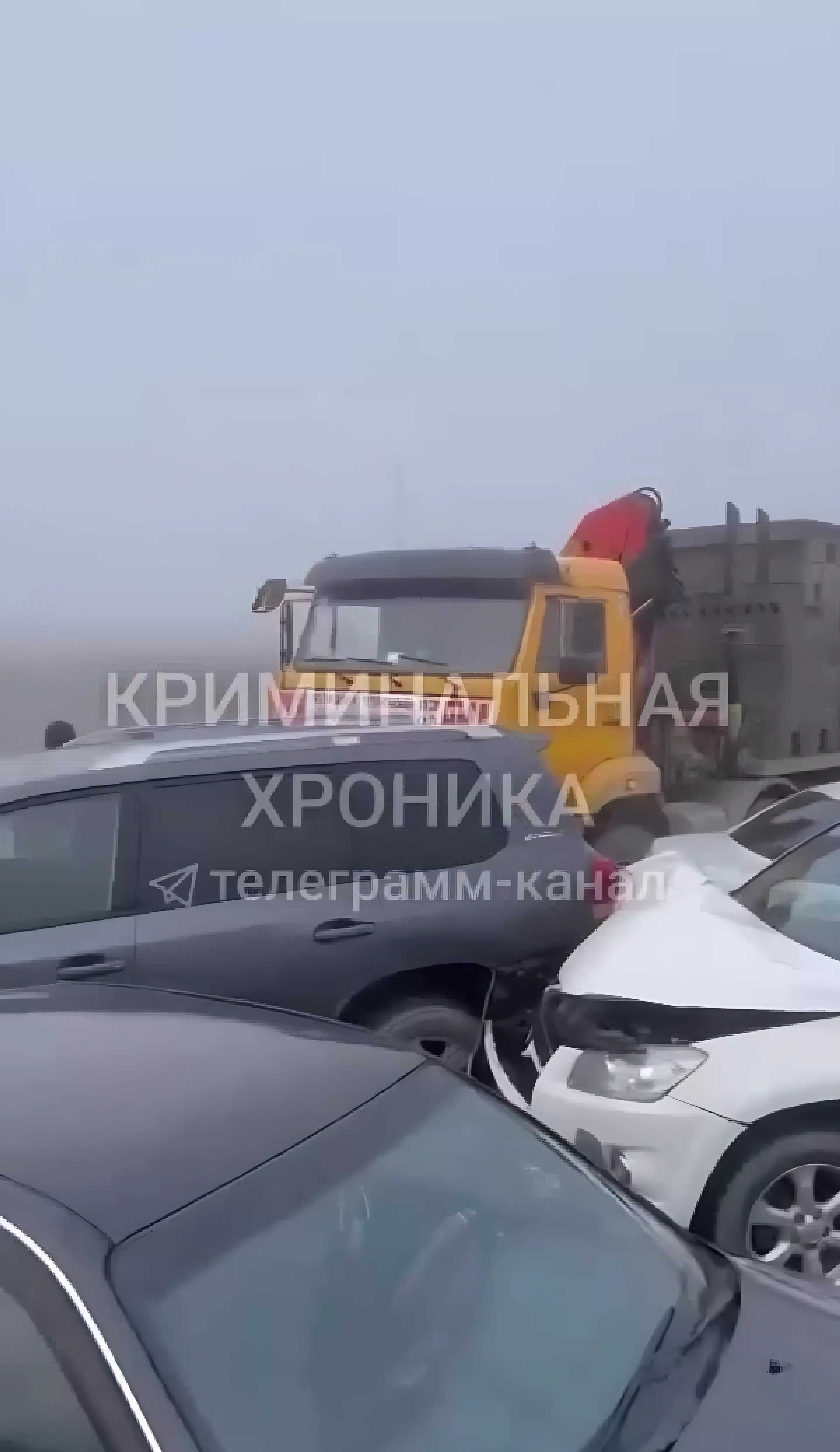 В Дагестане из-за тумана собрались в паровозик 16 машин0
