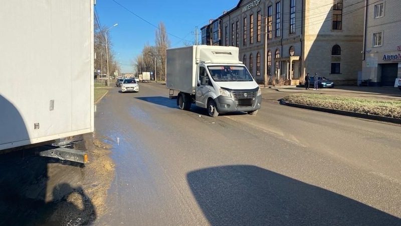 В состоянии контузии госпитализировали пенсионерку, попавшую под машину в Ставрополе