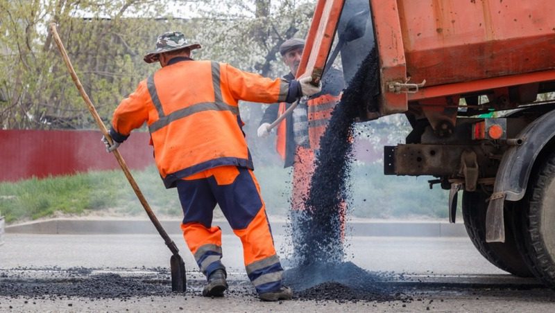 Более 58 км дорог на Ставрополье отремонтировали с применением новых технологий