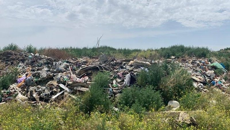 Директора фирмы в Левокумском округе обвиняют в незаконном захоронении отходов