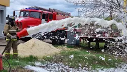 На Ставрополье не могут справиться со снегом и продолжают строить опасную заправку1